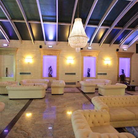 Hotel Astoria Игуменица Екстериор снимка