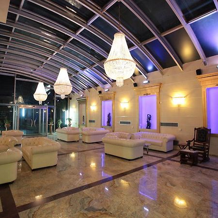 Hotel Astoria Игуменица Екстериор снимка