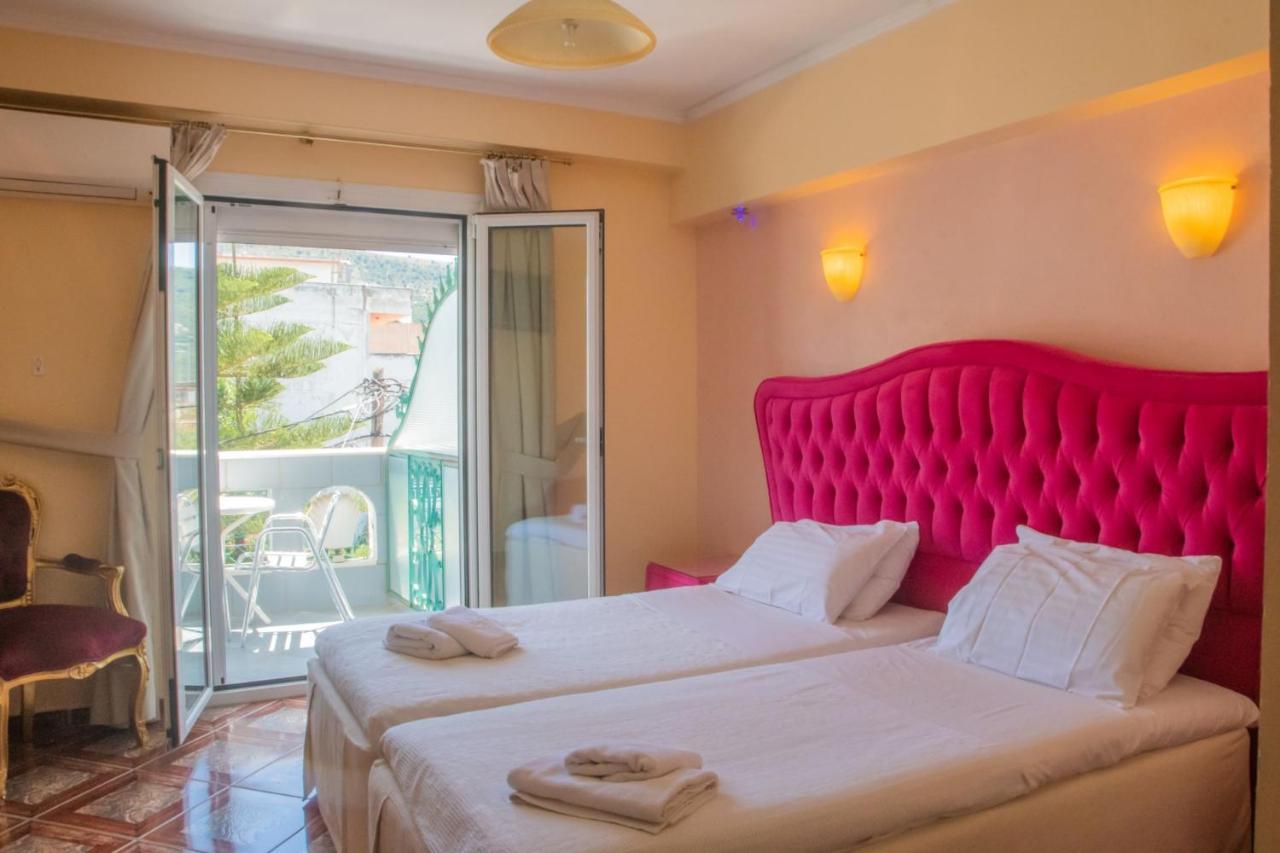 Hotel Astoria Игуменица Екстериор снимка