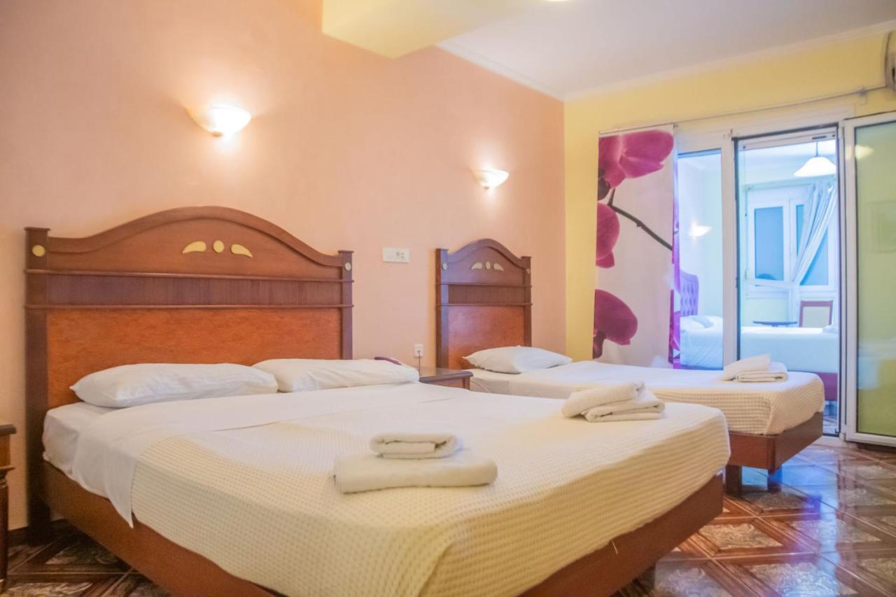 Hotel Astoria Игуменица Екстериор снимка