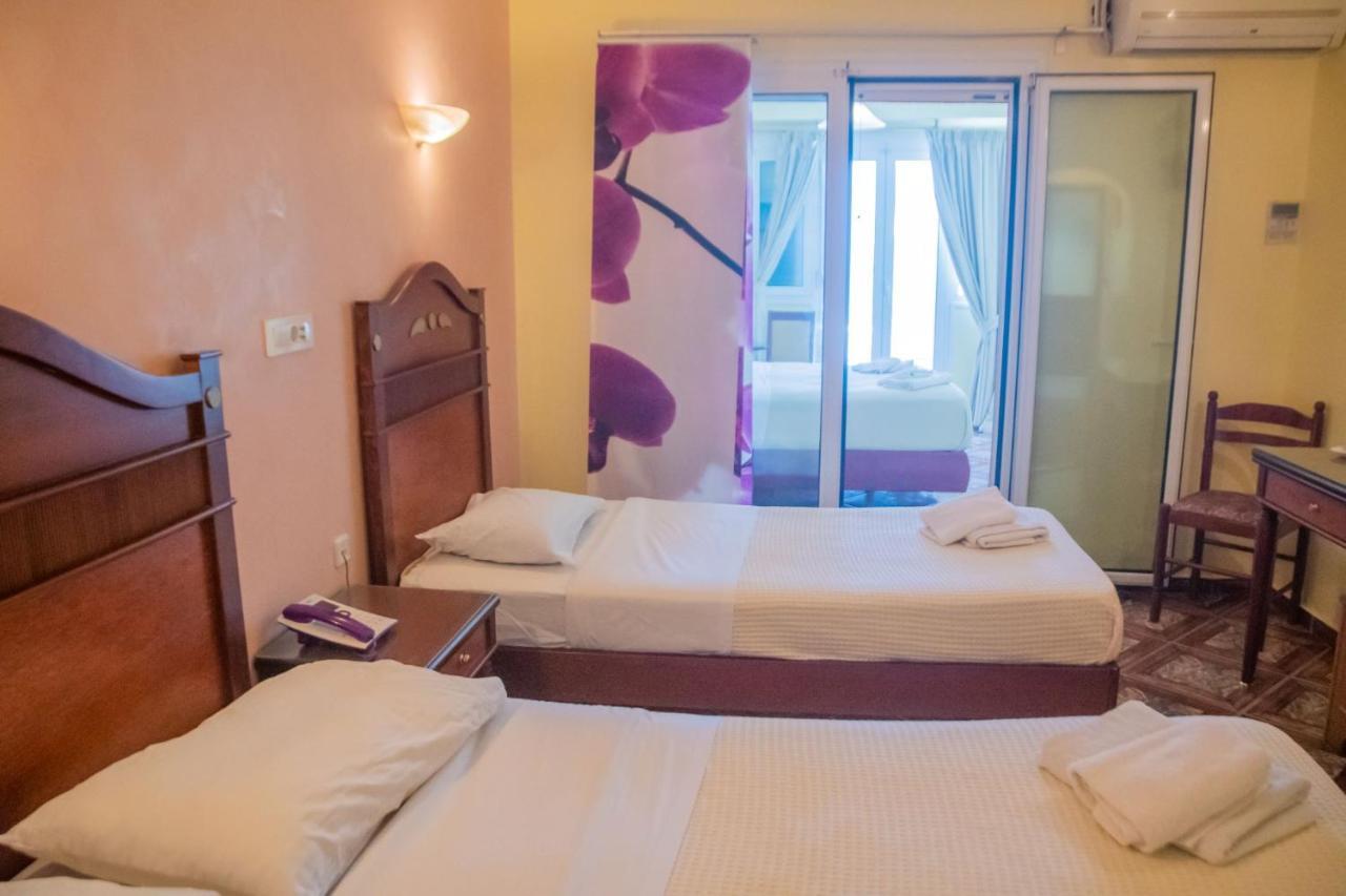 Hotel Astoria Игуменица Екстериор снимка