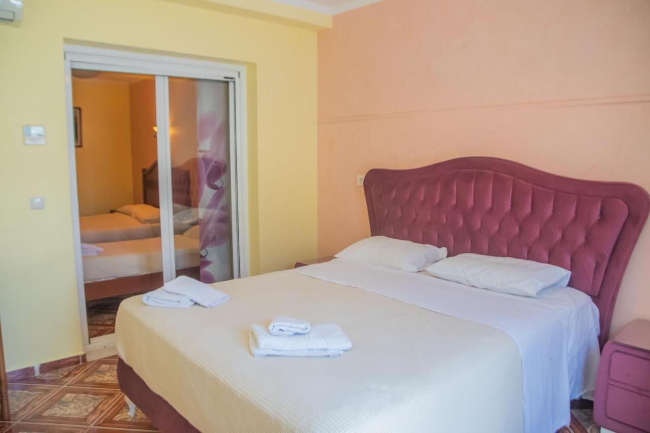 Hotel Astoria Игуменица Екстериор снимка