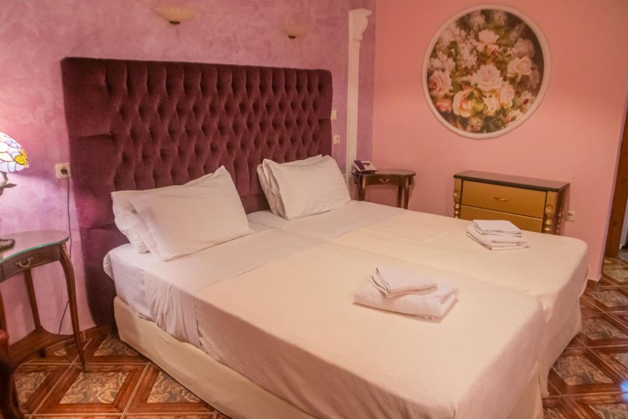 Hotel Astoria Игуменица Екстериор снимка